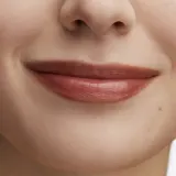 MAC Cosmetics Lustreglass Sheer-Shine Lipstick - Блестящая помада, 3 г, оттенок Posh Pit — фото 3