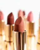 Annabelle Minerals Sheer Lipstick - Увлажняющая губная помада с блеском, 3.5 г, оттенок Strawberry — фото 5