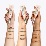 IT Cosmetics Your Skin But Better CC + Nude Glow - Крем CC с осветляющим эффектом, 32 мл, оттенок SPF 40 Fair — фото 7