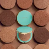 Пудра-бронзер Gucci Beauty Poudre De Beaute Eclat Soleil Powder с эффектом сияния, шелковистая, 12 г, оттенок 01 — фото 5