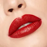 L’Oreal Paris Color Riche Satin - Бархатная помада, 4.5 г, оттенок 300 Le Rouge — фото 2