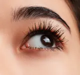 MAC Cosmetics M·A·CStack Mascara Superstack Micro Brush - Тушь для ресниц, утолщающая и удлиняющая, 12 мл, оттенок black stack — фото 4