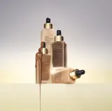 Estee Lauder Futurist SkinTint Serum Foundation With Botanical Oil Infusion SPF 20 - Тональная основа с SPF 20, 30 мл, оттенок 1N2 Ecru — фото 3