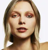MAC Cosmetics Pro Longwear Concealer - Корректор в жидкости, 9 мл, оттенок NW30 — фото 4