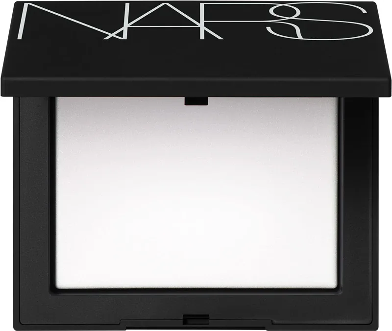 NARS MINI Light Reflecting SETTING POWDER - PRESSE - Пудра для лица - утренняя фиксация, 3 г, оттенок CRYSTAL
