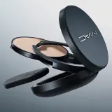 MAC Cosmetics Studio Fix Powder Plus Foundation Refill - Матирующая пудровая основа для лица, 12 г, оттенок NC13 — фото 3