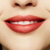 MAC Cosmetics Powder Kiss Lipstick - Матовая помада, 3 г, оттенок Marrakesh-Mere — фото 4
