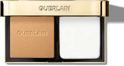 GUERLAIN Parure Gold Skin Control - Матирующий компактный тональный фонд, 8.7 г, оттенок 4N Neutral
