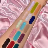 Rude Cosmetics Manga Collection Pigments & Shadows Palette - Палетка теней для век: палетка сеней до повек, 22 г, оттенок Cat Girl Chronicles — фото 3