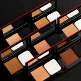 Shiseido Synchro Skin Self-Refreshing Custom Finish Powder Foundation - Тональная основа в порошке, 9 г, оттенок 250 Sand — фото 7