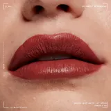 NYX Professional Makeup Smooth Whip Matte Lip Cream - Бархатная помадка с эффектом разглаживания, 4 мл, оттенок 05 Parfait — фото 5