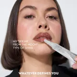 IsaDora Glossy Lip Treat - Увлажняющий блеск для губ, 13 мл — фото 3