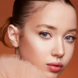 Astra Make-up Compact Foundation Balm - Кремовое тональное средство в компактной упаковке, 7.5 г, оттенок 01 Fair — фото 3
