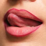 3INA The Automatic Lip Pencil - Карандаш для губ, 0.35 г, оттенок 385 - Raspberry pink — фото 2