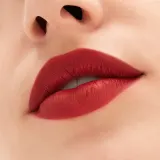 MAC Cosmetics Locked Kiss 24h Lipstick - Трендовая помада с матовым эффектом, 1.8 г, оттенок Extra Chili — фото 5