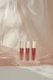 thim Sheer Matte Liquid Lip - Легкая матовая помада в жидкой форме, 4 г, оттенок 04 Petal Red — фото 5