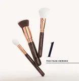 ZOEVA The Complete Brush Set Rose Golden Edition - Набор кистей с косметичкой, 1 шт — фото 2