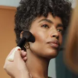 Bobbi Brown Bronzing Powder - Пудра для загара, 9 г, оттенок Medium — фото 5