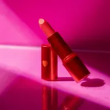 Губная помада Catrice HEART AFFAIR кремовая, с насыщенным цветом, 3,8 г, оттенок C03 Heartbreaker — фото 2