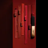 Yves Saint Laurent Rouge Pur Couture The Slim - Тонкая матовая помада, создающая кожаный эффект на губах, 2.2 г, оттенок 9 Red Enigma — фото 4