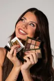 Makeup Revolution X Alagia Dominicana Glow & Sunburn - Подарочный набор для губ, 1 шт — фото 4