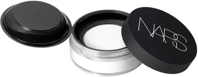 NARS Light Reflecting SETTING POWDER - LOOSE - Розовая светящаяся пудра, 11 г, оттенок CRYSTAL