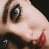 MÁDARA Come Closer - Тушь для ресниц MADARA Come Closer чёрная, для объёма, 6 мл, 6 мл — фото 4