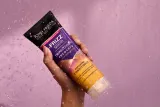 John Frieda Frizz Ease Miraculous Recovery - Кондиционер для волос восстанавливающий для поврежденных волос, 250 мл — фото 2