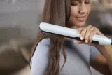 Выпрямитель для волос Philips Series 5000 BHS520/00 с плавающими керамическими пластинами и маслом арганы, 1 шт — фото 2