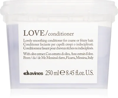Davines Essential Haircare LOVE Smoothing Conditioner - Кондиционер для волос, разглаживающий волосы, для непослушных и пушистых