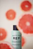 REF Weightless Volume Refreshing Mousse - Сухой шампунь в пене для объема волос, 200 мл — фото 4