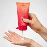 Schwarzkopf Professional BC Bonacure Sun Protect 2-IN-1 Treatment - Маска для волос "Регенерирующий уход 2 в 1" — фото 6
