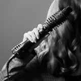 Фен-щётка Rowenta Karl Lagerfeld Pro Stylist CF961LF0 сочетает фен, щётку и плойку — фото 3