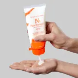 Bumble and bumble Hairdresser's Invisible Oil Mask - Маска для волос, увлажняющая и питательная, для сухих и ломких волос, 200 мл — фото 3
