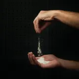 Beviro Sea Salt Texturising Spray - Соленый спрей для сильной фиксации — фото 4