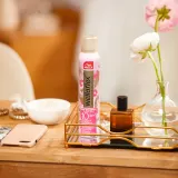 Wella Wellaflex Sensual Rose - Сухой шампунь с нежным ароматом цветов, 180 мл — фото 4