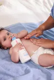 Topicrem BABY My 1st Ultra-Moisturizing Milk - Увлажняющее молочко для лица и тела для сухой и чувствительной кожи — фото 3