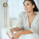 AHAVA Dead Sea Mud - Интенсивный крем для рук для сухой и чувствительной кожи, 100 мл — фото 6
