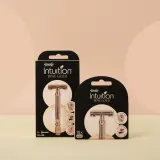 Wilkinson Sword Intuition Rose Gold Razor - Бритва + сменные лезвия 10 шт — фото 3