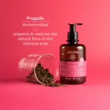 Apivita Intimate Plus Cleansing Gel - Нежный пенящийся гель для интимной гигиены, 300 мл — фото 5