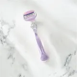 Gillette Venus ComfortGlide Breeze - Бритва + сменные лезвия, 1 шт — фото 2