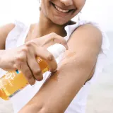 Uriage Bariesun Dry Oil SPF 30 - Сухое масло для загара SPF 30, 200 мл — фото 3