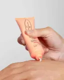 Бальзам для интимного ухода Lip Intimate Care Organic Intimate Care Macadamia and Oat с маслом макадамии, 50 мл без запаха — фото 3