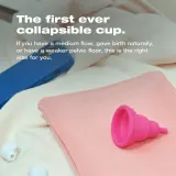 Чаша менструальная Intimina Lily Cup Compact B многоразовая, силиконовая, с тканевым мешочком, 23 мл — фото 2