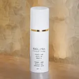 Sisley Sisleÿa L'Integral Anti-Aging Concentrate Hand Care - Омолаживающий крем для рук от пигментации SPF 30, 75 мл — фото 3