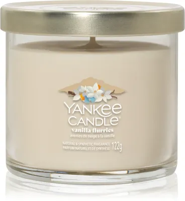 Yankee Candle Vanilla Flurries - Ароматическая свеча Signature Signature, 122 г
