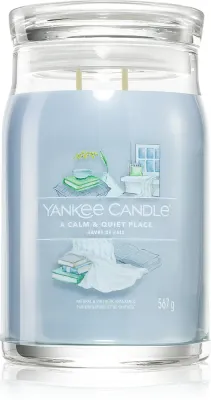 Yankee Candle A Calm & Quiet Place - Ароматическая свеча Signature Signature, 567 г