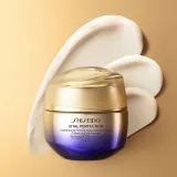 Shiseido Vital Perfection Uplifting and Firming Advanced Day Cream - Крем лифтинг против морщин на день SPF 30, 50 мл — фото 2