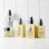 Clinique Dramatically Different Moisturizing Lotion SPF50 - Увлажняющий крем для лица — фото 3