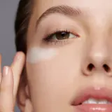 Bobbi Brown Extra Repair Eye Cream Intense Refill - Ревитализирующий крем для глаз - наполнение, 15 мл — фото 5